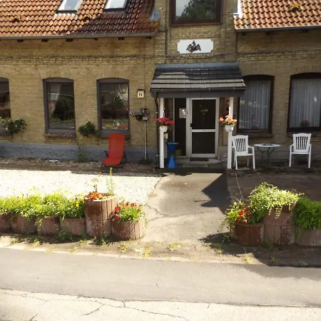 Gaestehaus Hahnenkrug Lottorf